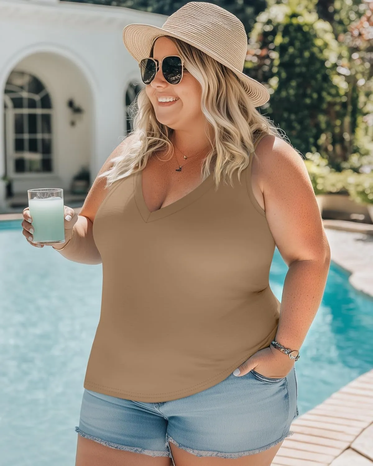3 Pack Women's Plus Size V Neck Tank Tops Sleeveless Loose Fit Summer Tees Casual Trendy Basic T-Shirts Flat Hem