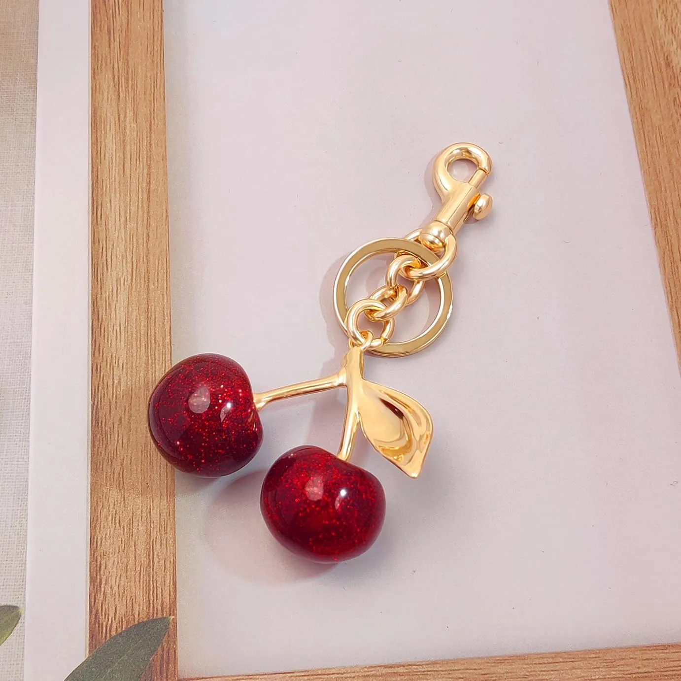 3PCS Vintage Pearl Bag Extender Chain Purse Strap Extenders Sweet Cherry Bag Charm Keychain Purse Handbags