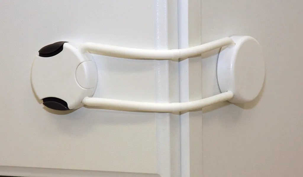 Adhesive Flexible Multi-Lock - White