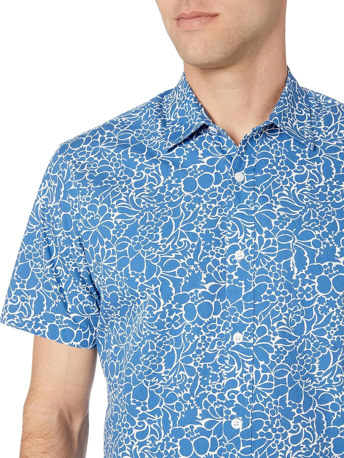 Amazon Essentials Men's Regular-Fit Short-Sleeve Poplin Shirt