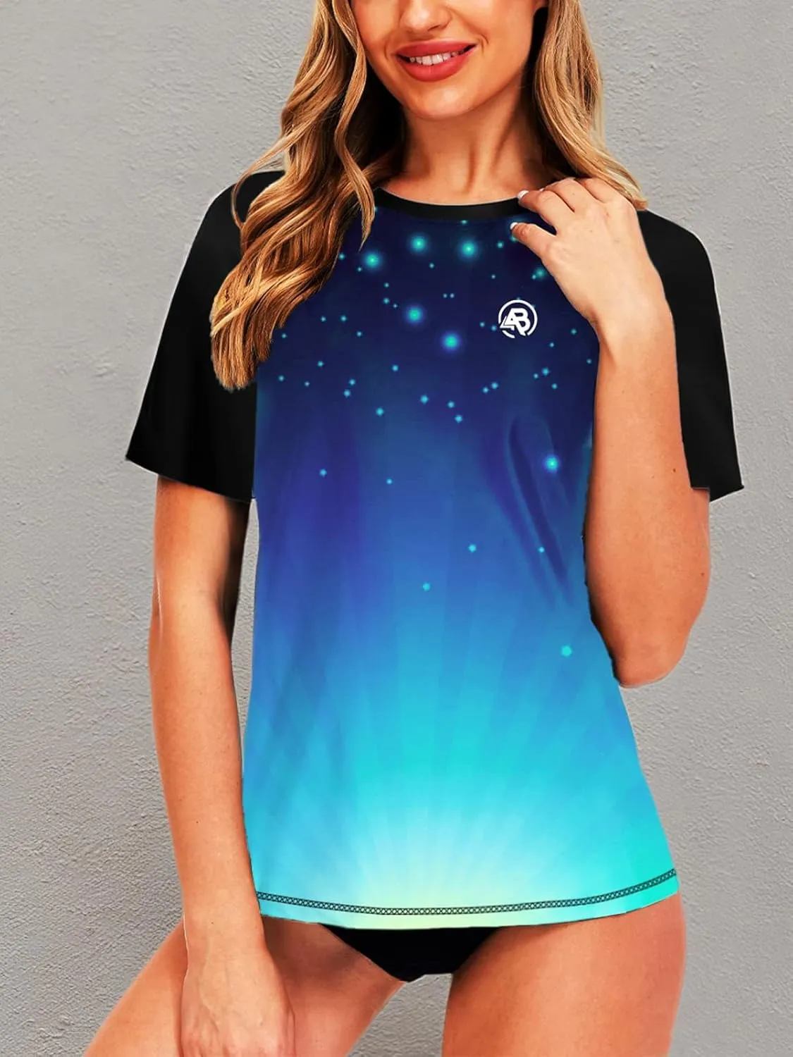 AOBUTE Women Short Sleeve Rash Guard Gradient Sun Protection Swim Shirts