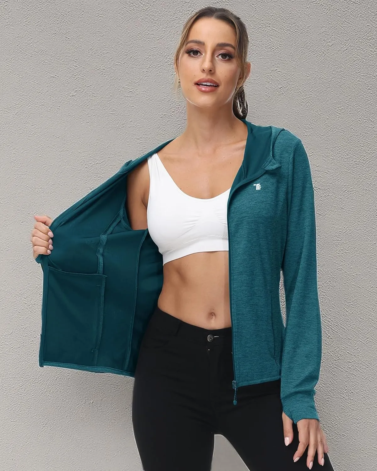 BASUDAM Women's Hiking Shirts Lightweight UPF 50  Sun Protection Open Zippered Outdoor Hoodie Jackets