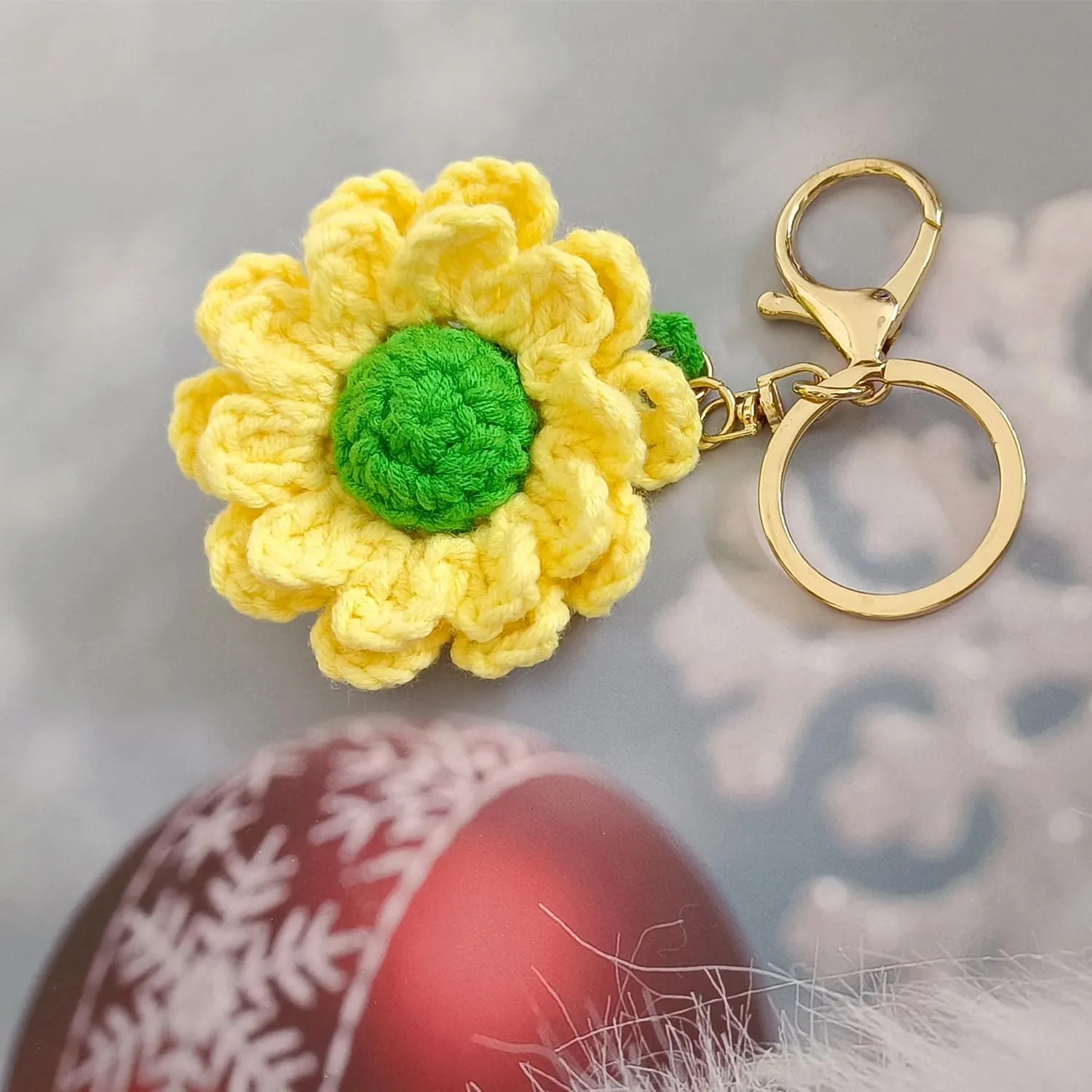 Keychain Handmade Weaving Cute Flower Keychains Gift for Car keys Bag Wallet Purse Women Girls