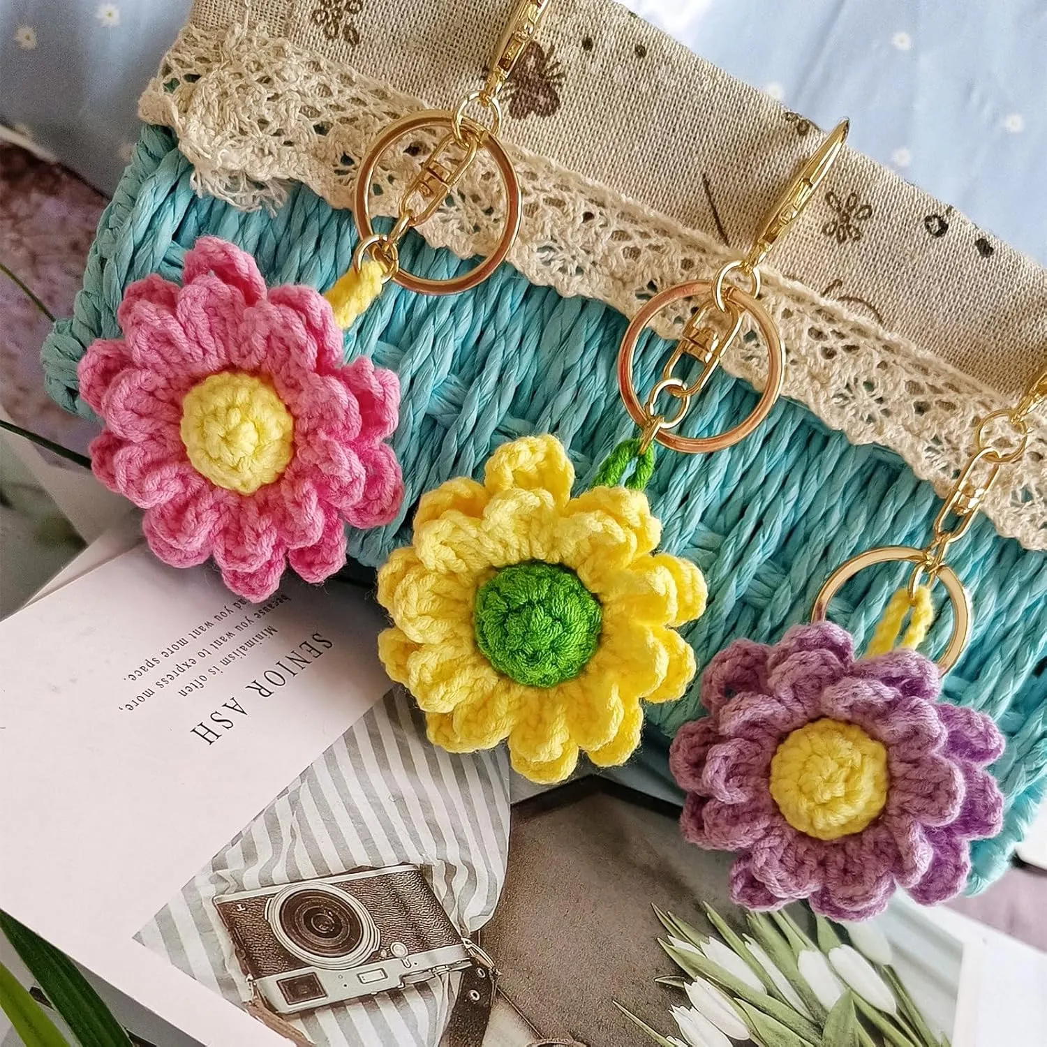 Keychain Handmade Weaving Cute Flower Keychains Gift for Car keys Bag Wallet Purse Women Girls