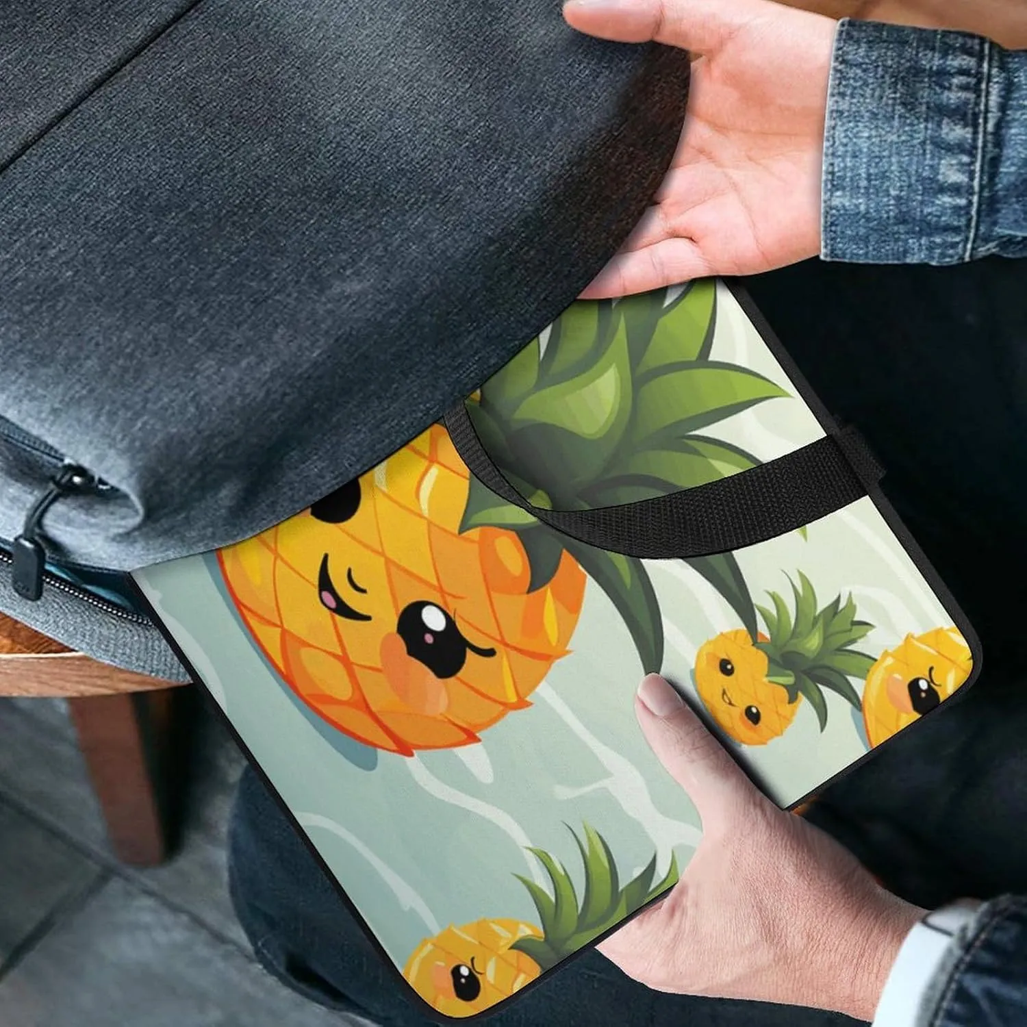 Laptop Bag Ultrathin Cute Pineapple Printing Laptop Carrying Case Portability Messenger Bags For Work Travel