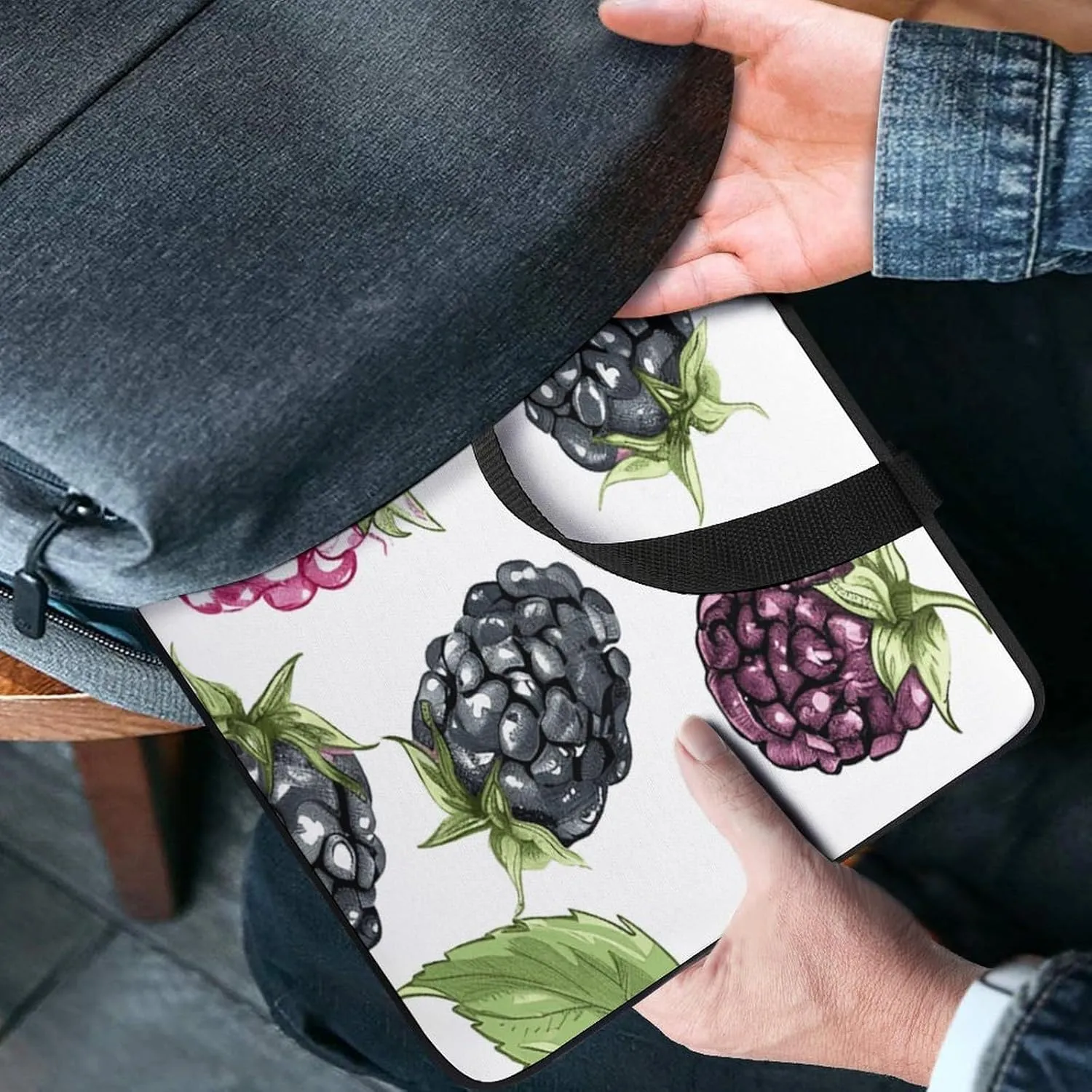 Laptop Bag Ultrathin Fruit Pattern Printing Laptop Carrying Case Portability Messenger Bags For Work Travel