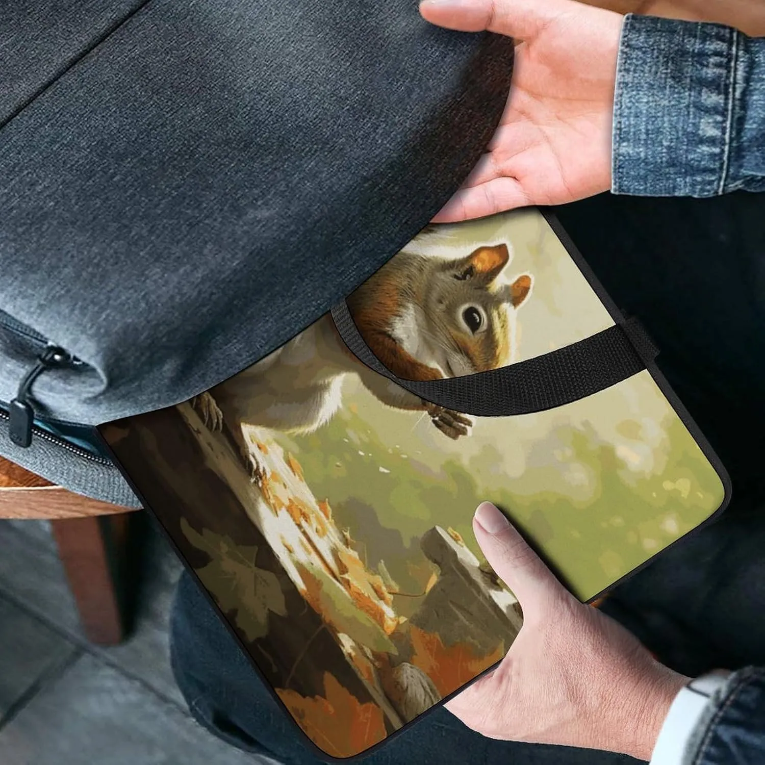 Laptop Bag Ultrathin Squirrel Eats Nuts-png Printing Laptop Carrying Case Portability Messenger Bags For Work Travel