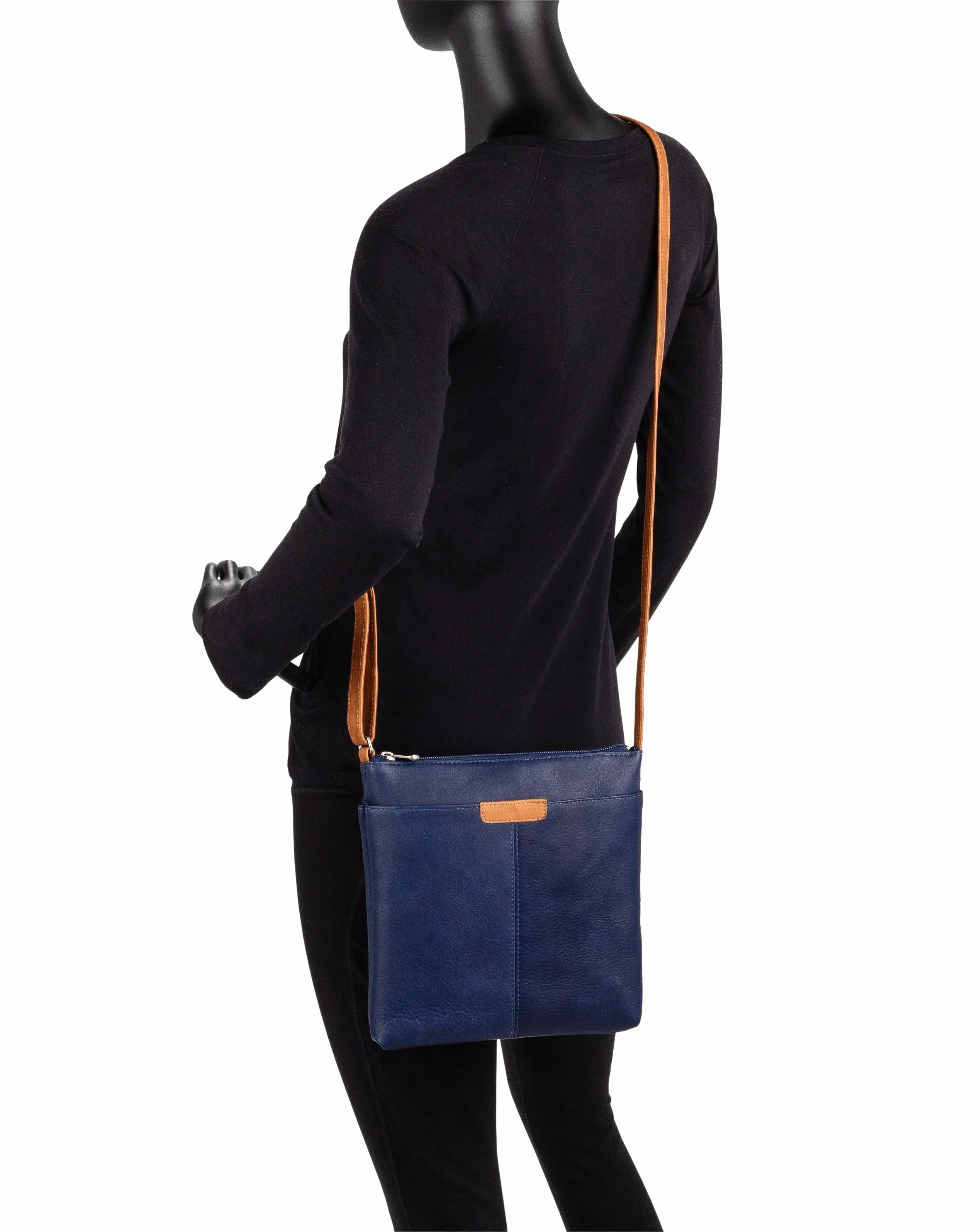 Le Donne Leather Cora Slip Pocket Crossbody