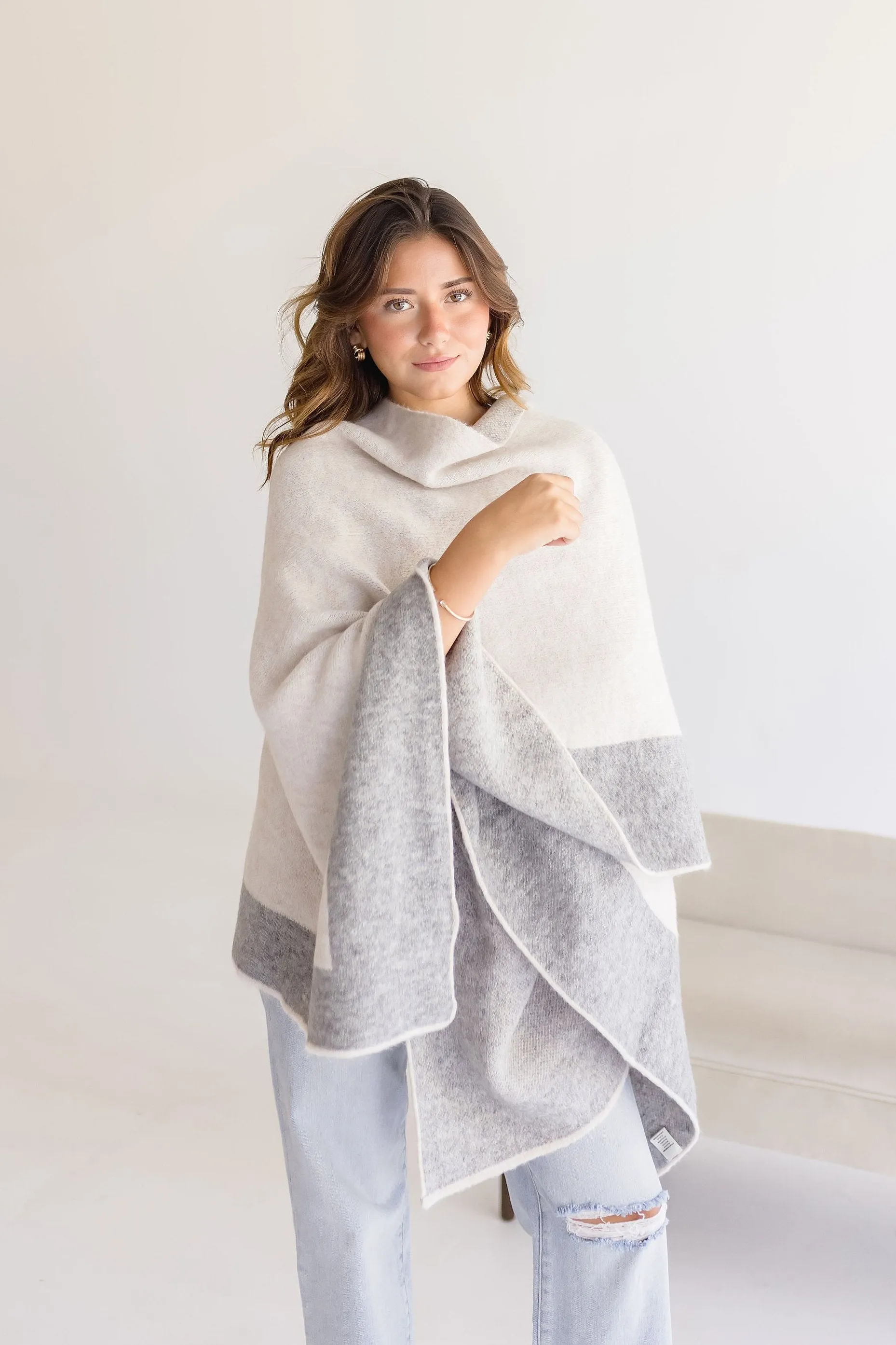 Phoenix Color Block Open Front Cardigan Grey