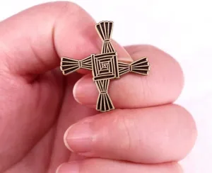 Saint Brigid's Cross Brigit's Celtic Christian Weave Woven Christ Kildare 1.1" Enamel Pin Badge