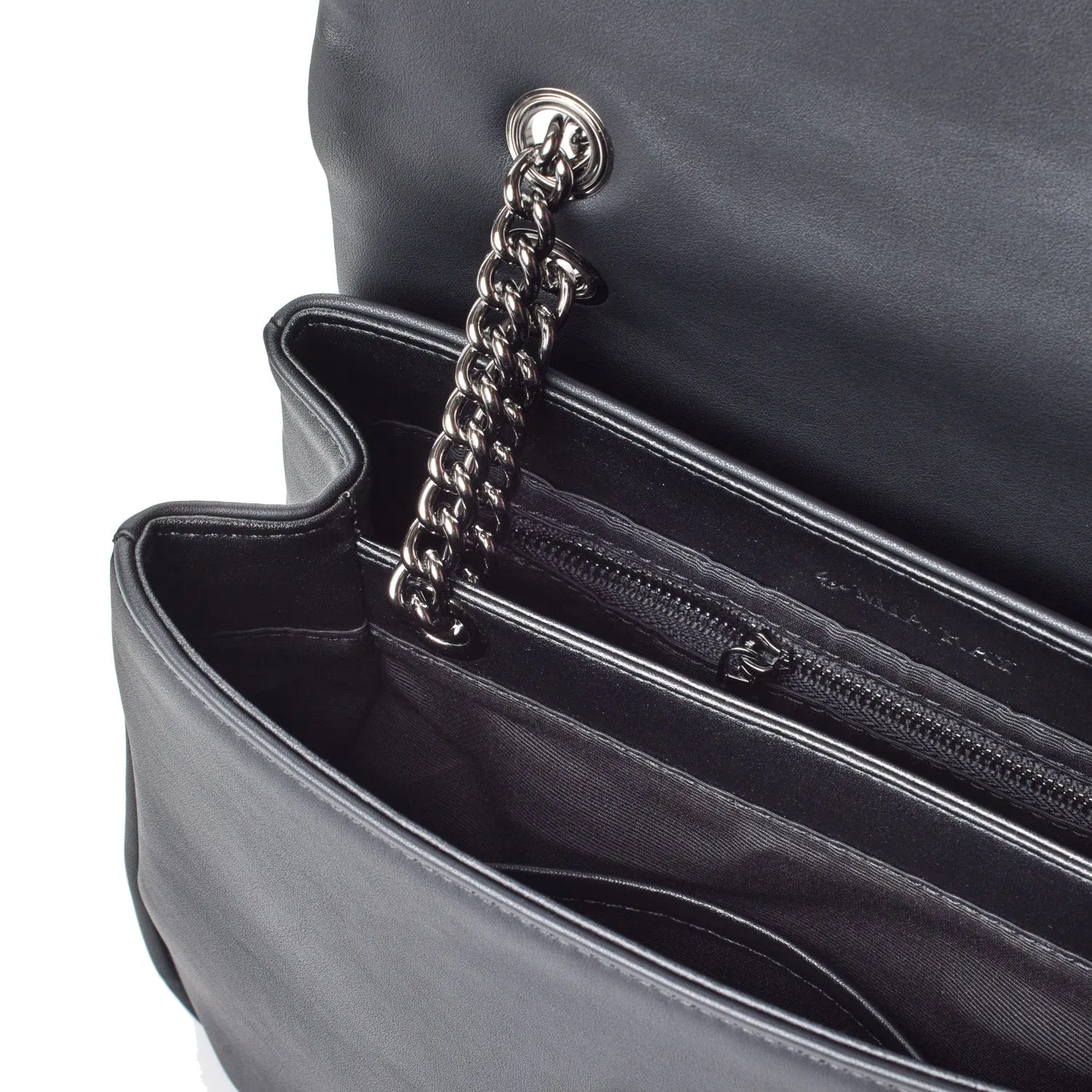 STANDARD MEDIUM CLASSIC FLAP BAG MATTE BLACK