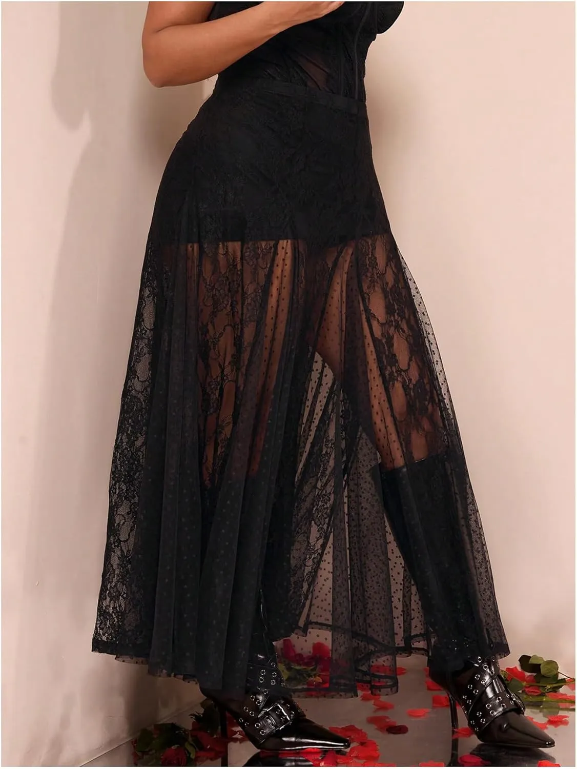 Verdusa Women's Plus Size Lace Mesh Sheer Maxi Skirt Flowy Flared High Waisted Tulle Skirts